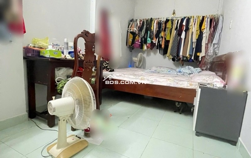 Đồng Đen Tân Bình, Hẻm 6m Khu BÀU CÁT, 58m2, 2 Tầng, 4PN. Chỉ 7 tỷ còn TL chính chủ.